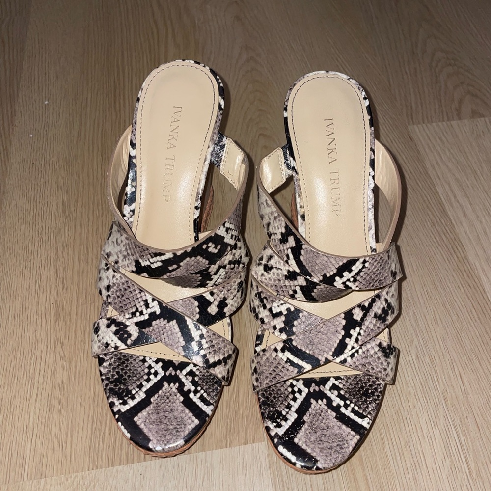 Snakeskin wedges